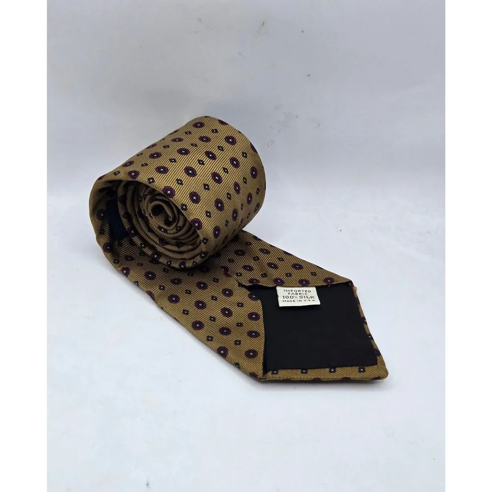 Vintage Etro Necktie Mens OS Gold 90s Medallion Geometric Silk Made in USA Tie